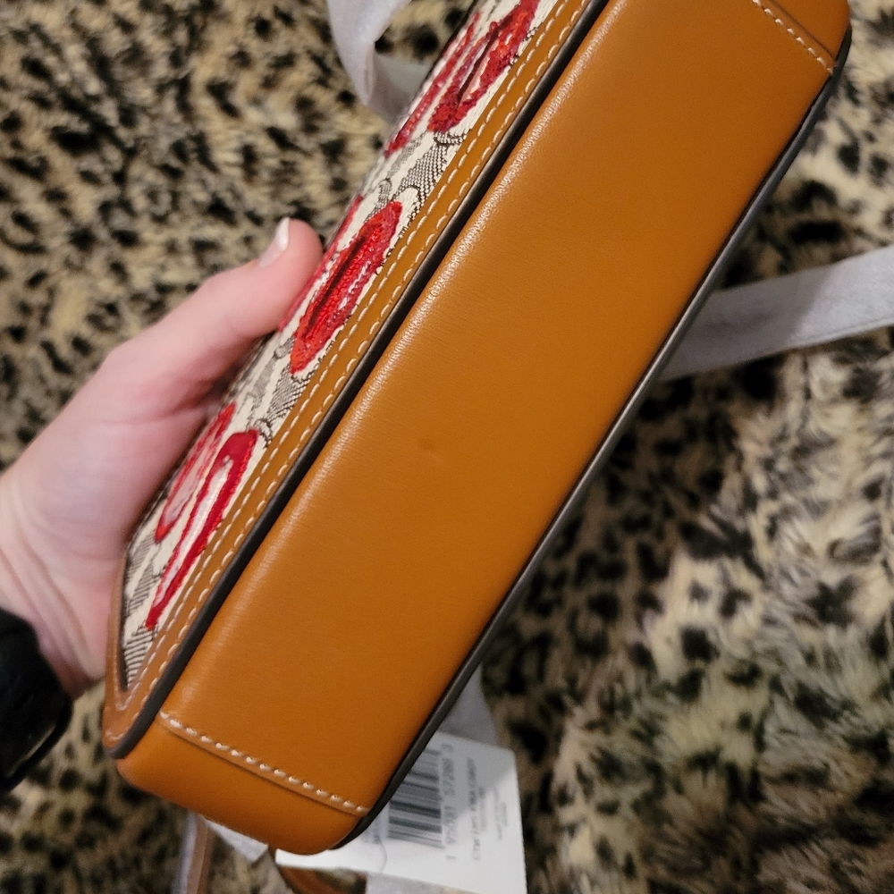 Tom Wesselmann crossbody Limited Edition - Picture 5 of 8